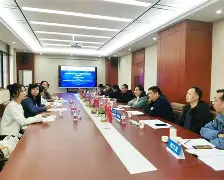  碇真嗣对明日香冲了一发 