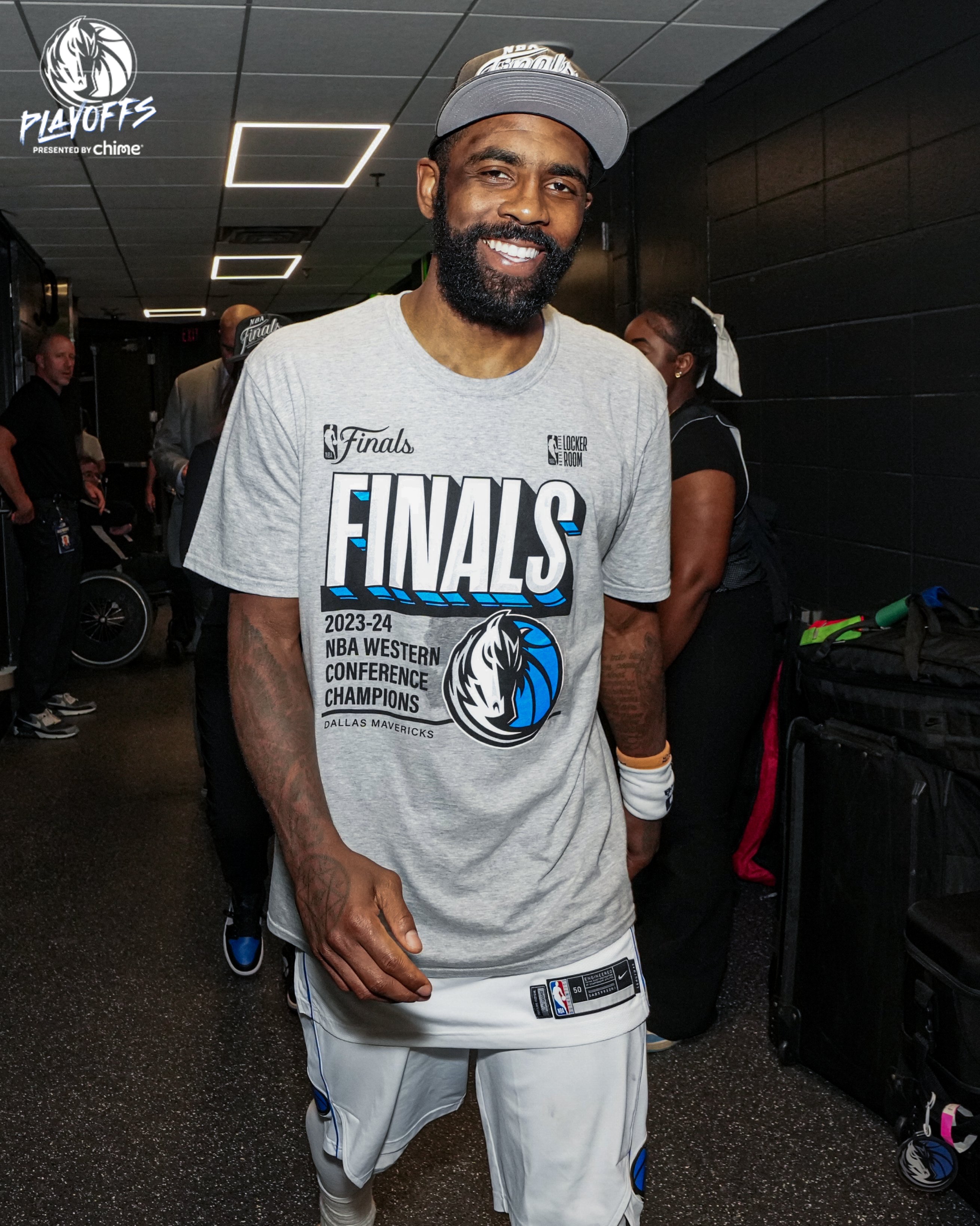  达拉斯独行侠今夜完成体检，志在社区盾名次提升，震撼外界，更衣室氛围转暖