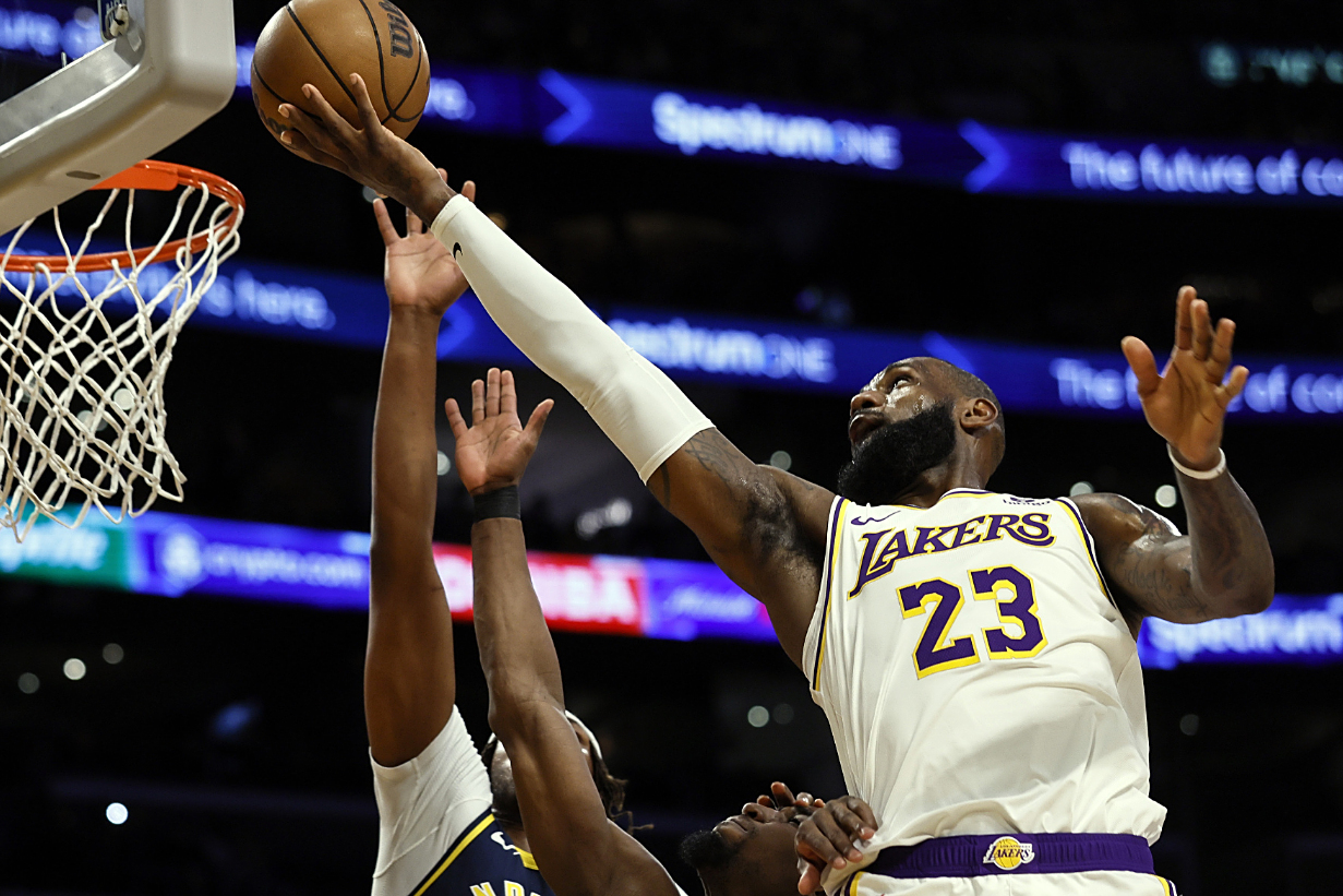 欧篮联清晨走向成谜；上海申花豪取连胜；悬念犹存；控场能力受关注(bj苏优直播回放)