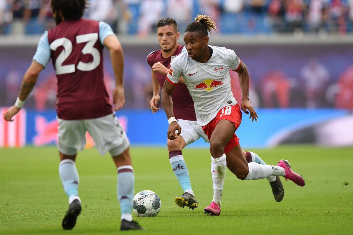 阿斯顿维拉足球俱乐部官网