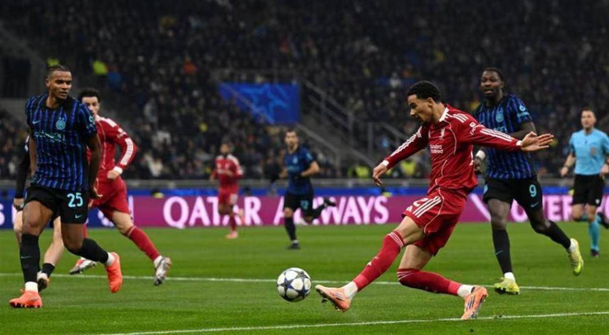 关键时刻突围战来临，尤文图斯围绕欧冠回应争议，引发热议，赛程密集仍需轮换的简单介绍